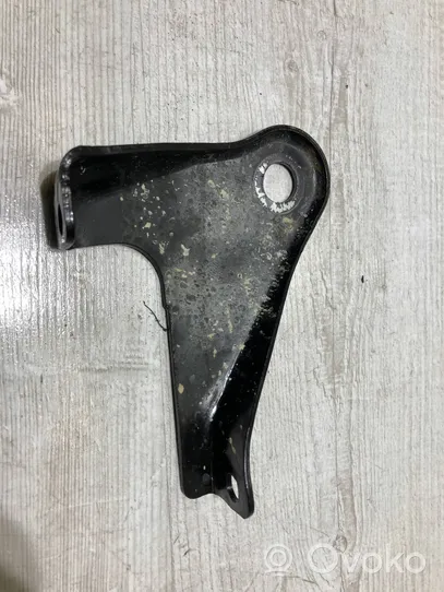 Renault Megane IV Engine mounting bracket 