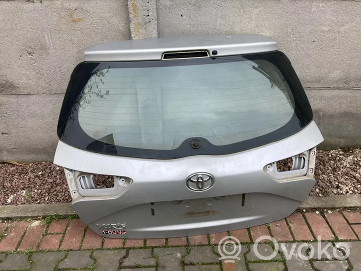 Toyota Yaris Tylna klapa bagażnika 