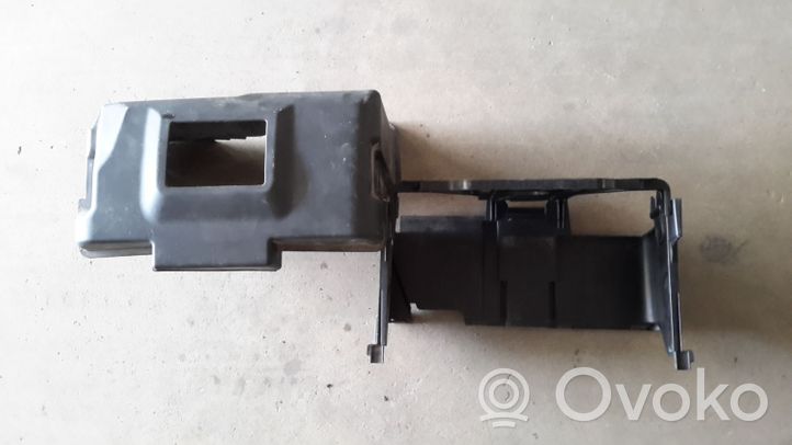 Seat Leon (1M) Vassoio scatola della batteria 1J0915435B