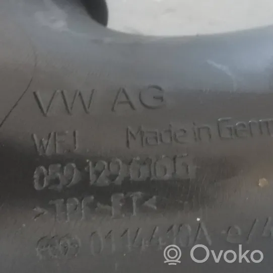 Audi Q7 4M Moottorin vesijäähdytyksen putki/letku 059129616G