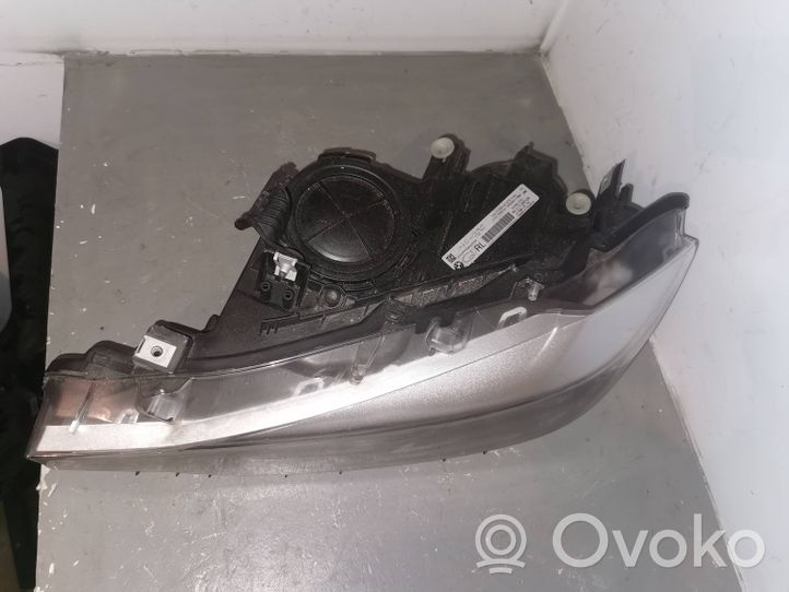 BMW 3 F30 F35 F31 Lampa przednia 7259539