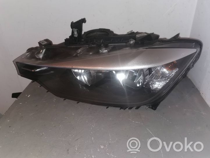 BMW 3 F30 F35 F31 Lampa przednia 7259539