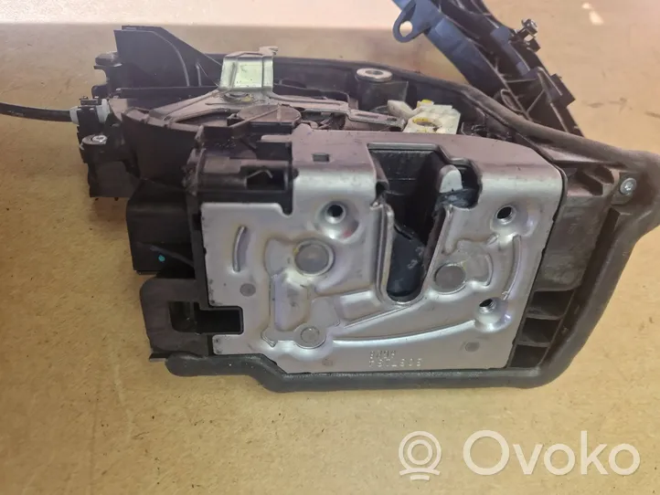 BMW X5 F15 Zamek drzwi przednich 7362784