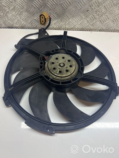 Audi A2 Ventilateur de refroidissement de radiateur électrique 8Z0959453