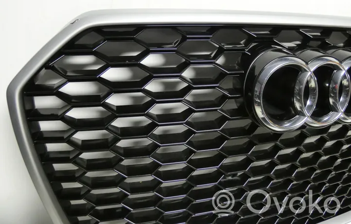 Audi A6 C7 Grille calandre supérieure de pare-chocs avant 4G0853653N