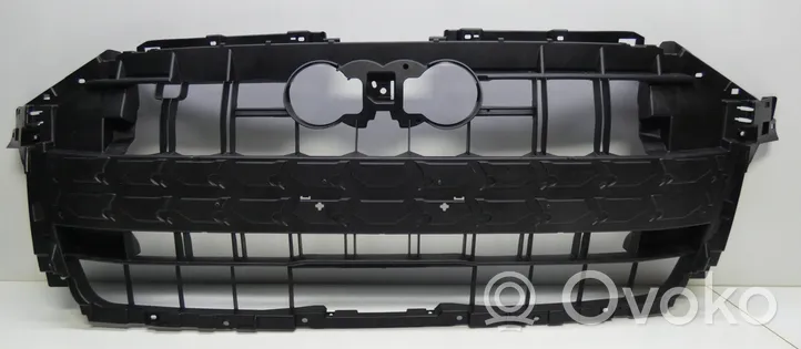 Audi A8 S8 D5 Maskownica / Grill / Atrapa górna chłodnicy 4n0807233F