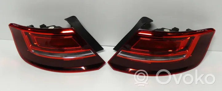 Audi A3 S3 8V Lampy tylne / Komplet 8V4945069