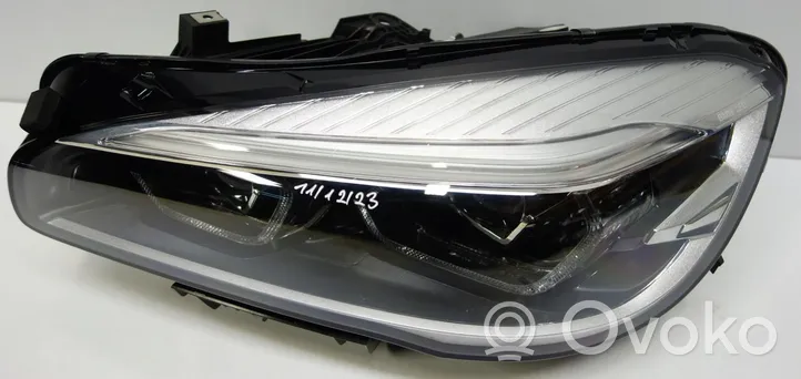 BMW 2 F45 Lampa przednia 8738641-04