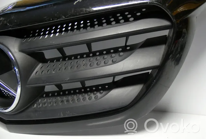 Mercedes-Benz Citan W415 Maskownica / Grill / Atrapa górna chłodnicy A4158880023