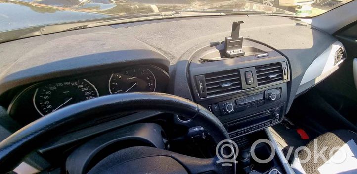 BMW 1 F20 F21 Konsola środkowa / Radio / GPS 