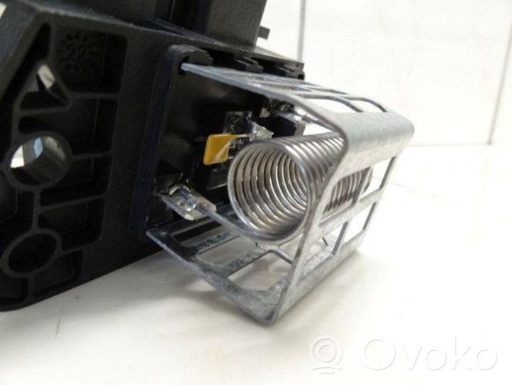 Citroen Berlingo Ventilatora vadības modulis 984701978