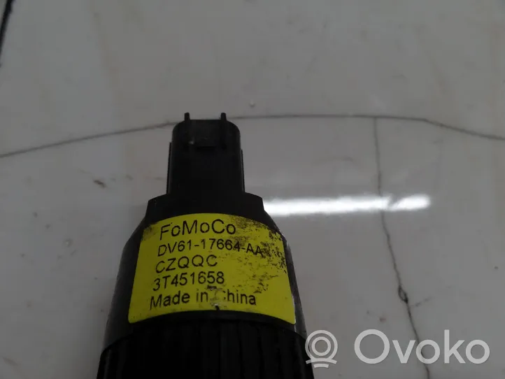 Ford S-MAX Tuulilasi tuulilasinpesimen pumppu DV61-17664-AA