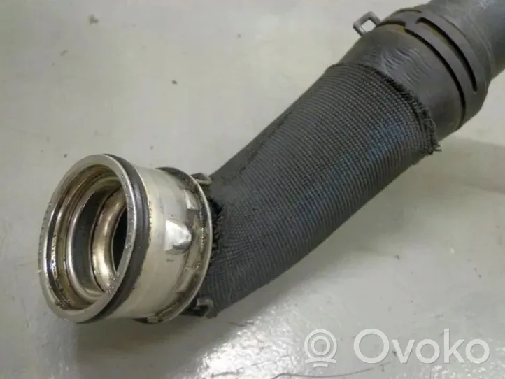 Volkswagen Polo IV 9N3 Tubo flessibile mandata olio del turbocompressore turbo 