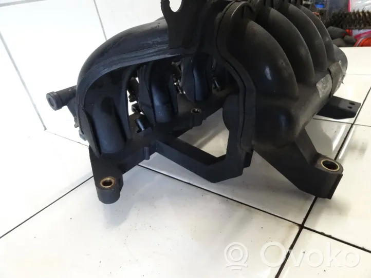 Ford Ka Ansaugbrücke Ansaugkrümmer VP2S6U-9424-OB