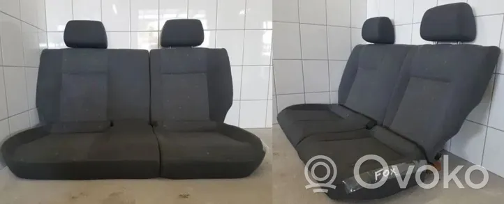 Volkswagen Fox Fotele / Kanapa / Komplet 