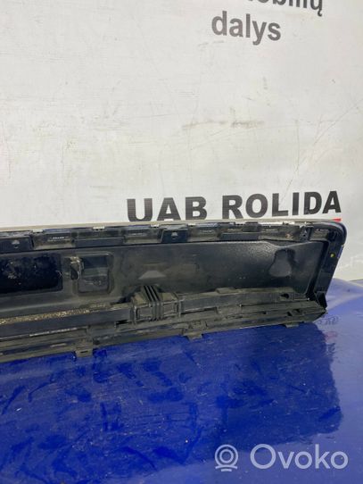 Audi A2 Front bumper upper radiator grill 8Z0853321