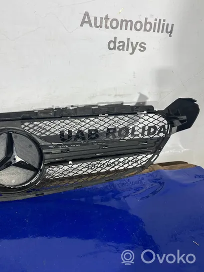 Mercedes-Benz C W205 Maskownica / Grill / Atrapa górna chłodnicy A2058880223