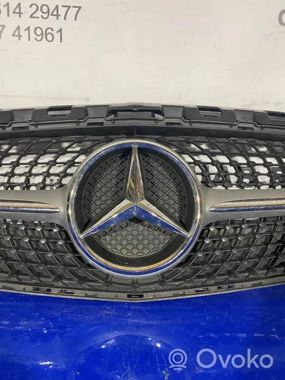 Mercedes-Benz C W205 Grille calandre supérieure de pare-chocs avant A2058807306