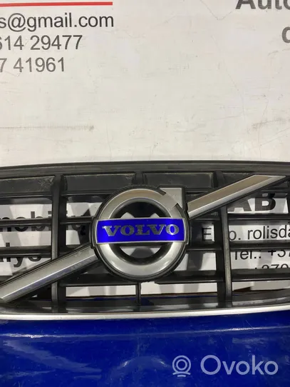 Volvo XC60 Griglia superiore del radiatore paraurti anteriore 30764556
