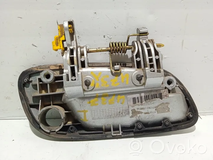 Hyundai Elantra Klamka zewnętrzna drzwi przednich 826502D010