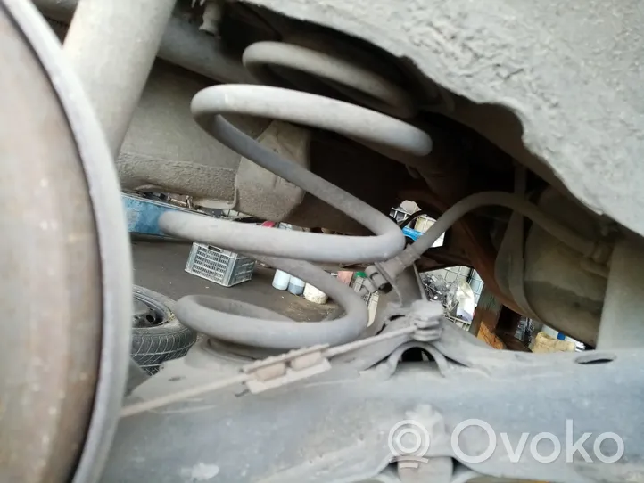 Opel Corsa C Belka osi tylnej 