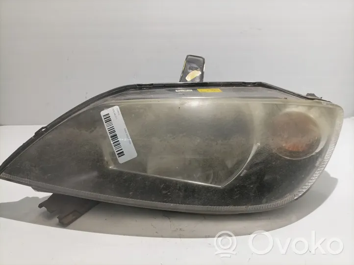 Mazda 2 Lampa przednia 90733100