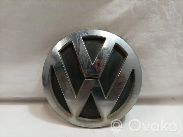 Volkswagen Touareg III Logo/stemma case automobilistiche 7L6853630A