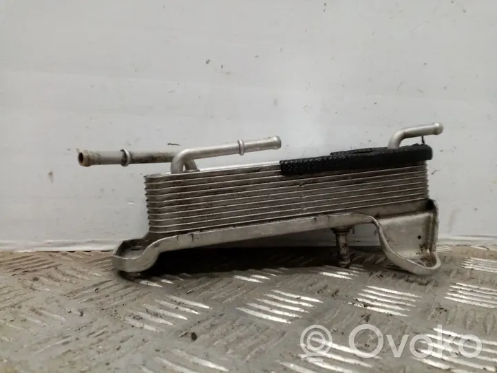 Mercedes-Benz CLK AMG A208 C208 Radiateur d'huile moteur 6111880501