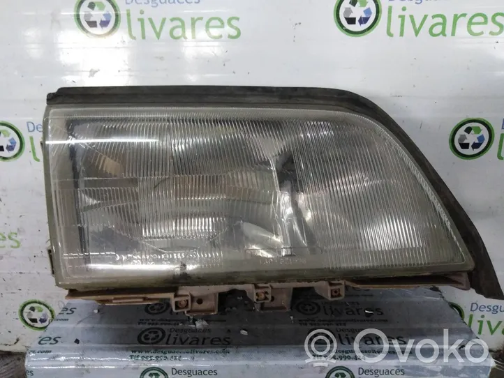 Mercedes-Benz C W202 Lampa przednia 