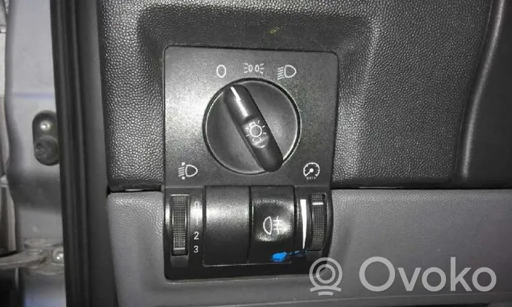 Opel Corsa A Interruptor de control del panel de luces 9116612