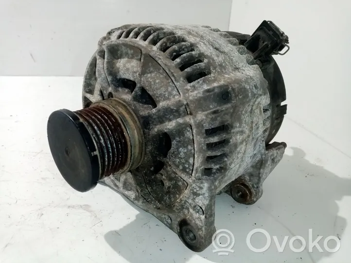 Volkswagen Sharan Generatore/alternatore 028903025P