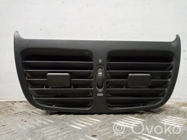 Mercedes-Benz CLK AMG A208 C208 Atrapa chłodnicy / Grill 2088300354