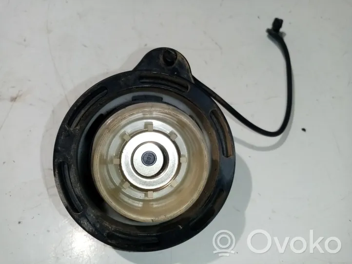 KIA Magentis Volet de trappe réservoir de carburant 310103F600