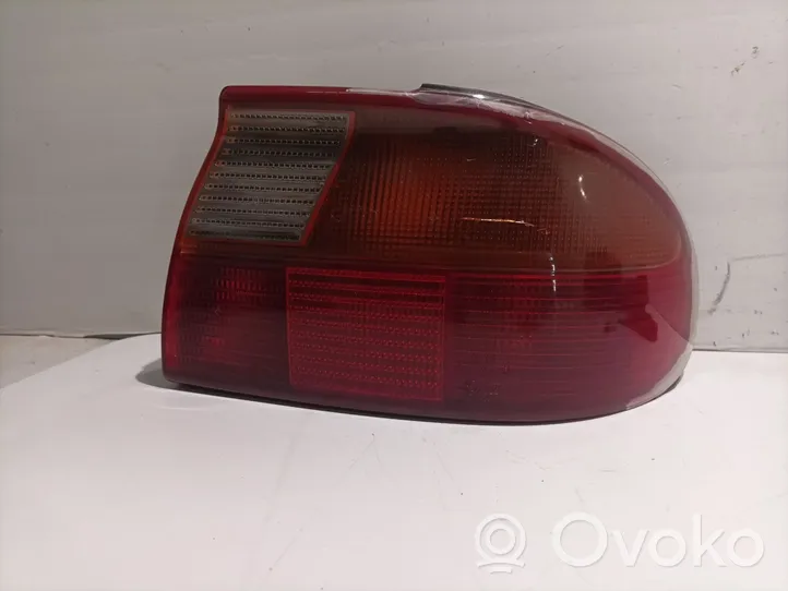 Ford Mondeo MK I Lampa tylna 93BG13N004