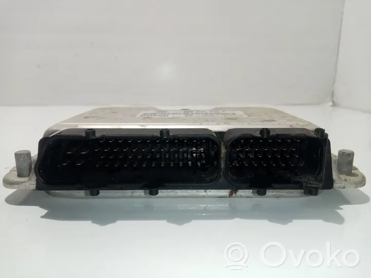 Seat Arosa Calculateur moteur ECU 030906032B