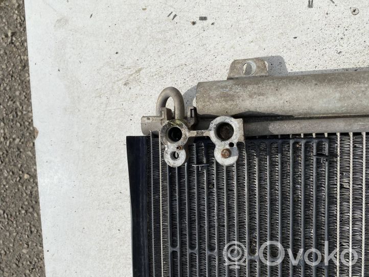 Volkswagen PASSAT B6 Radiateur condenseur de climatisation 