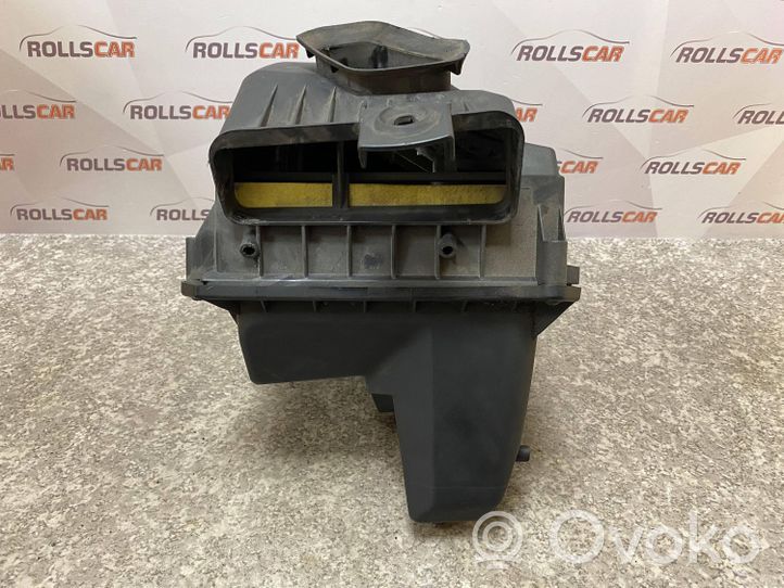 Audi A4 S4 B6 8E 8H Boîtier de filtre à air 038133835J