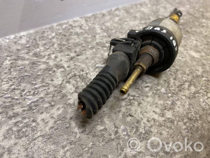 Mercedes-Benz Vito Viano W638 Pompe à carburant Webasto 