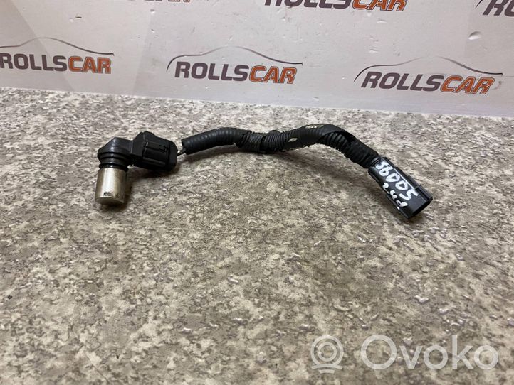 Volvo S60 Sensore di posizione dell’albero motore 30713485