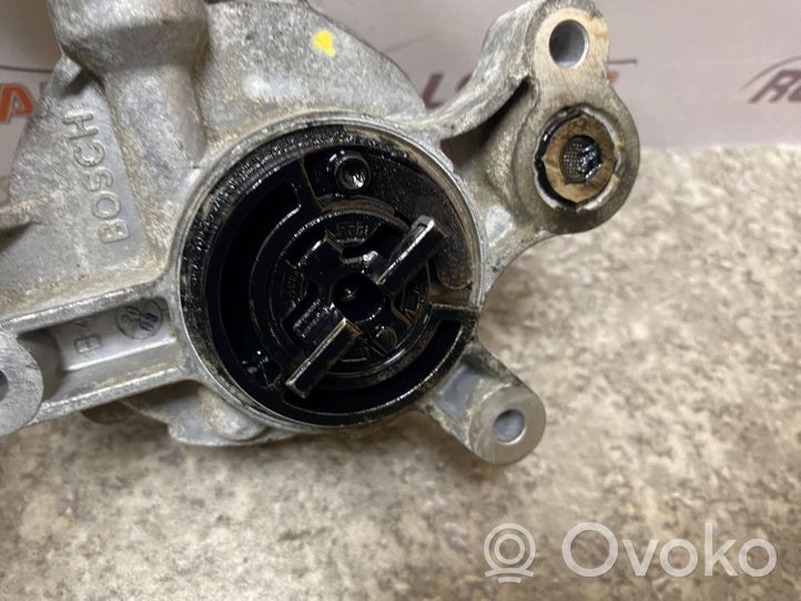 Volvo V50 Pompe à vide D1651C1