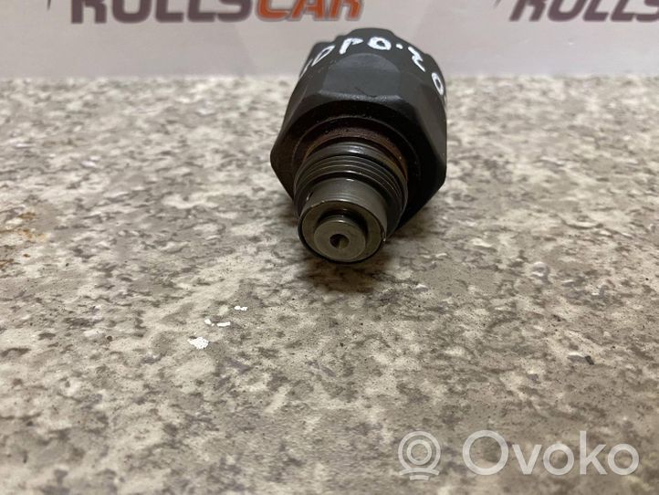 Volvo V50 Fuel pressure regulator HF30