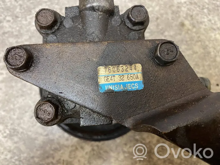 Mazda 626 Ohjaustehostimen pumppu GE4T32650A