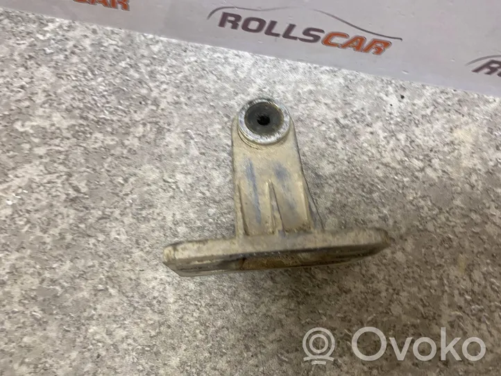 Audi A6 S6 C4 4A Staffa di rinforzo montaggio del paraurti anteriore 4A807129D