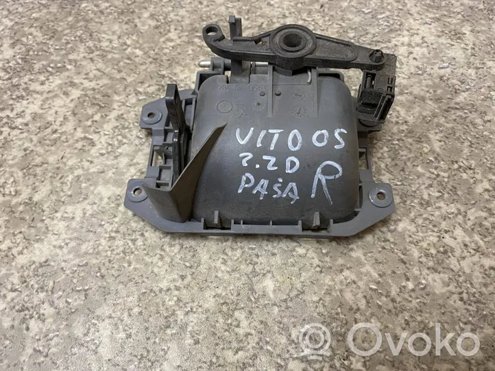 Mercedes-Benz Vito Viano W639 Galinė atidarymo rankenėlė vidinė 6397600161