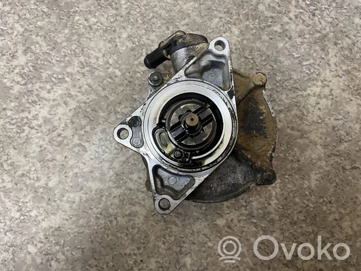 Audi A6 S6 C5 4B Pompe à vide 057145100C