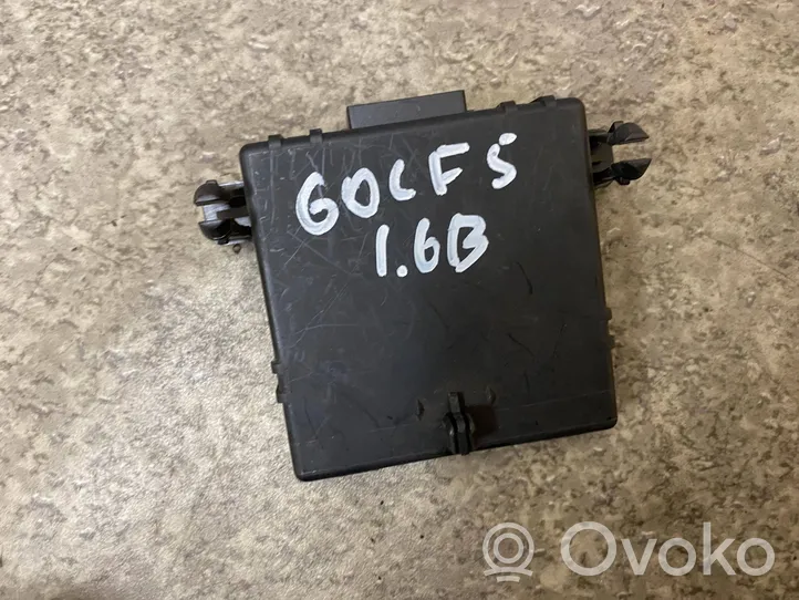 Volkswagen Golf V Muut ohjainlaitteet/moduulit 1K0907530E