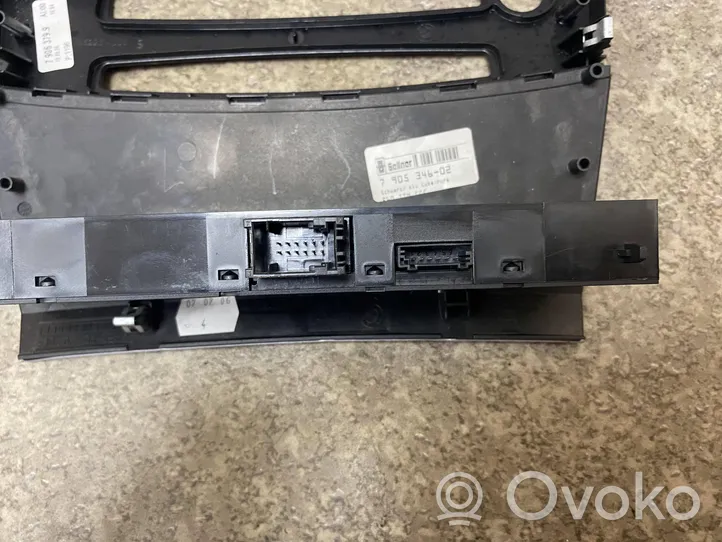 BMW 5 E60 E61 Interruttore del sensore di parcheggio (PDC) 9134025