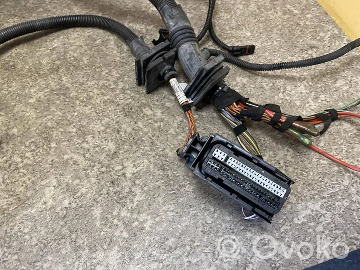 BMW 3 E90 E91 Cableado de instalación del motor 758018716A