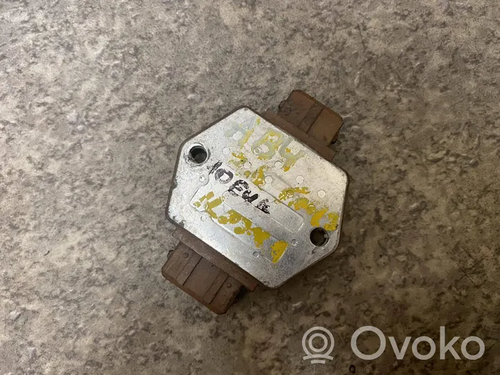 Audi A6 S6 C4 4A Amplificatore centralina di accensione 4A0905351