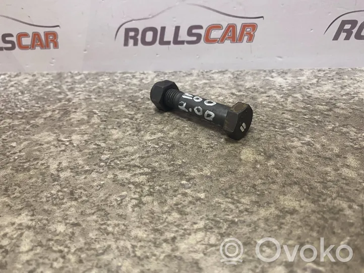 BMW 5 E60 E61 Front suspension camber bolt 